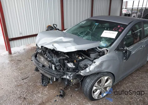 2015 Hyundai Elantra Gt z USA, uszkodzony, nr VIN KMHD35LH1FU243479